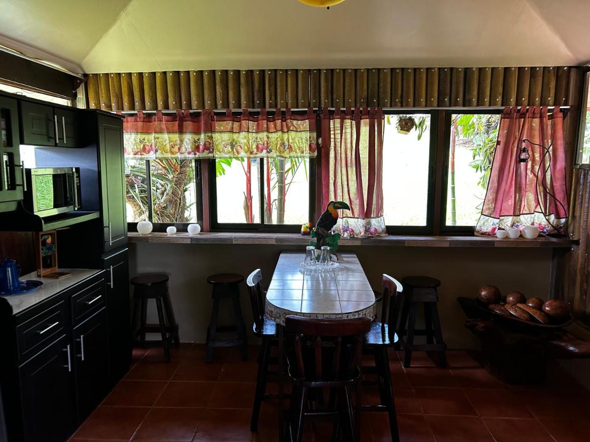Holiday home Eco Tambor Tucanes